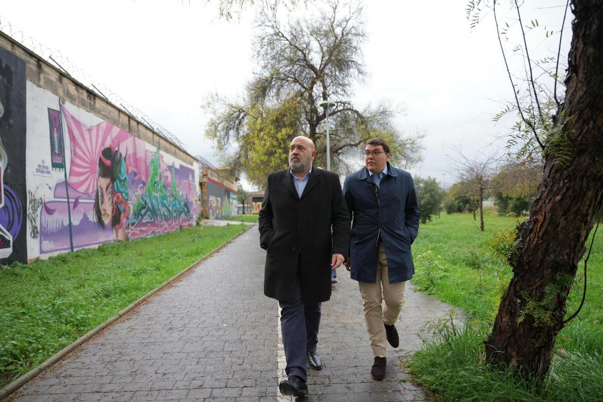 El alcalde de Palma, Jaime Martínez, visitó la cárcel.