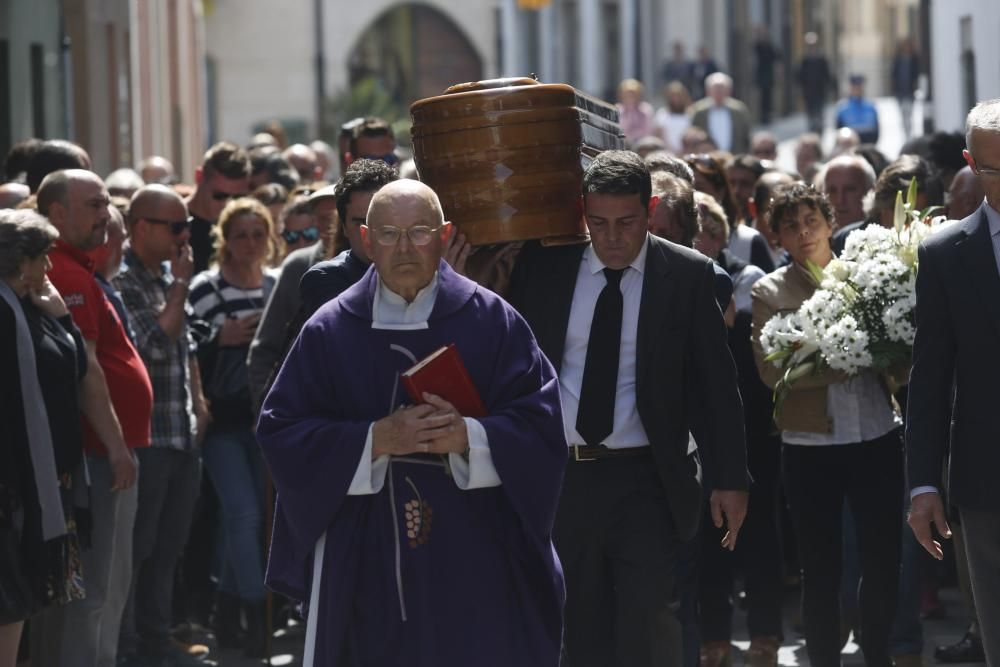 Funeral de Ramón Menéndez en Luanco