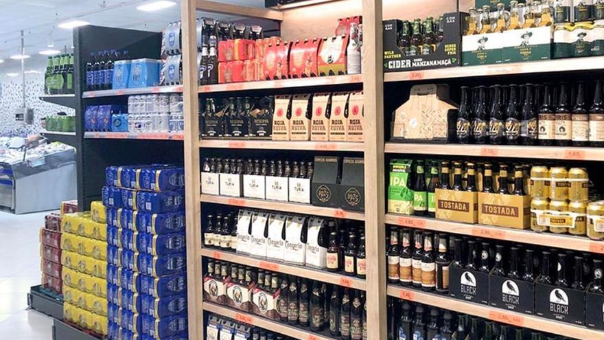 CERVEZA MERCADONA | Descubren qué marca de cerveza está tras la Steinburg  de Mercadona: "Increíble"