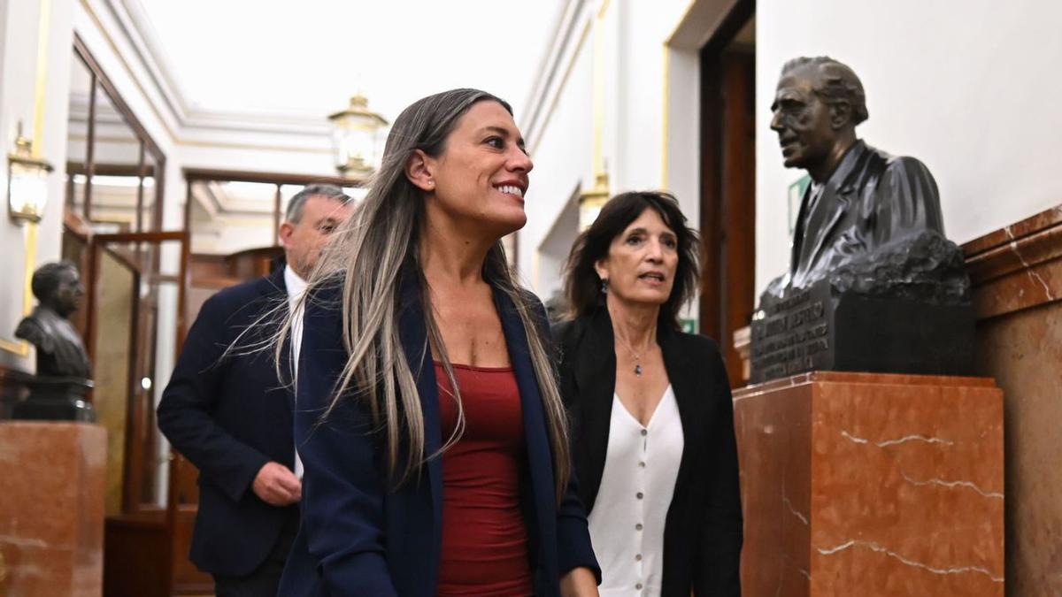 La portaveu de Junts per Catalunya, Míriam Nogueras, al Congrés dels Diputats. | FERNANDO VILLAR / EFE La portaveu de Junts per Catalunya, Míriam Nogueras, al Congrés dels Diputats. | FERNANDO VILLAR / EFE
