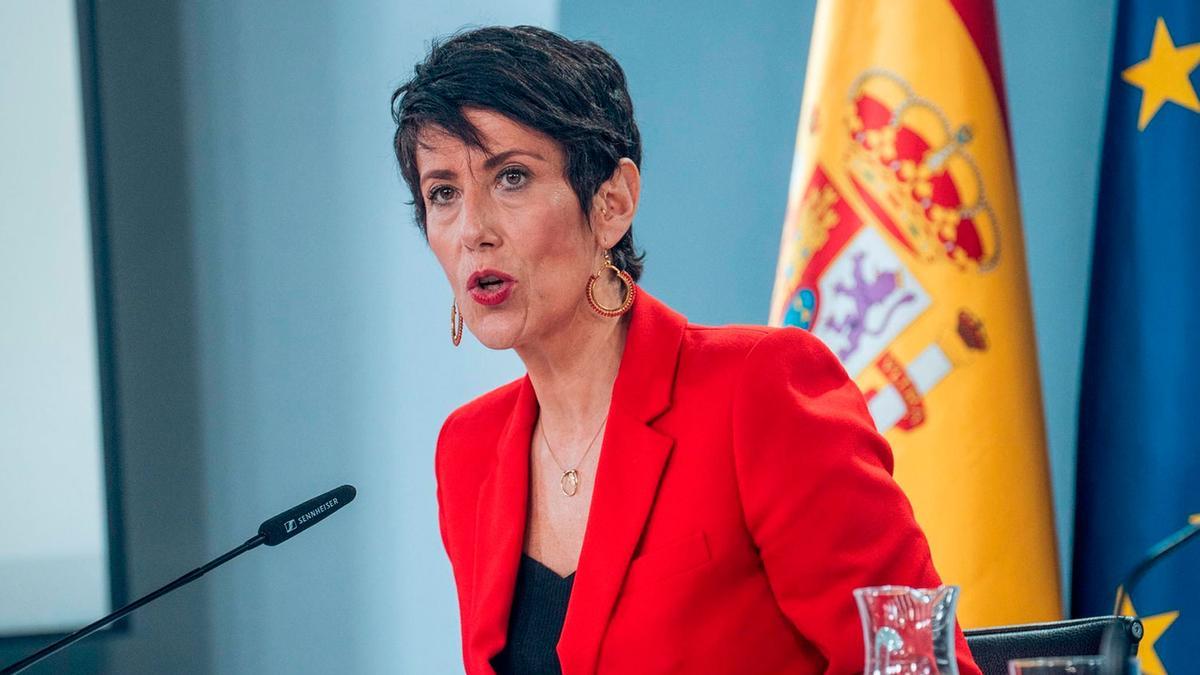 La Seguridad Social regala a los pensionistas el carnet especial con el que ahorrar cientos de euros a final de mes: todos los descuentos