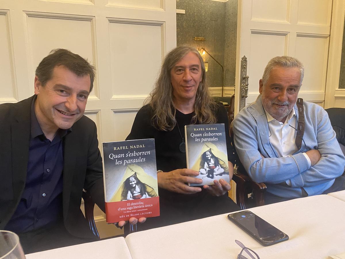 Josep Roca, Gerard Quintana y Rafel Nadal, en la presentación del último libro del último.
