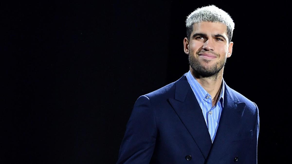 Carlos Alcaraz recogió en Turín su título de número 1