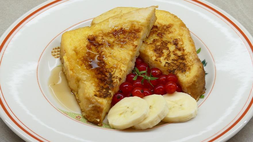 La receta de torrijas que nunca habrías imaginado: con horchata y en la freidora de aire