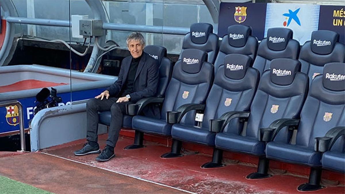 Quique Setién ya se sienta en el banquillo del Barça