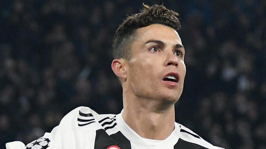 Cristiano Ronaldo Pagó 338 000 Euros A La Mujer Que Le Acusó De Violación En 2009 La Nueva España