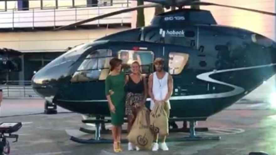 Helicóptero de &#039;Supervivientes&#039;, en los exteriores de Mediaset.