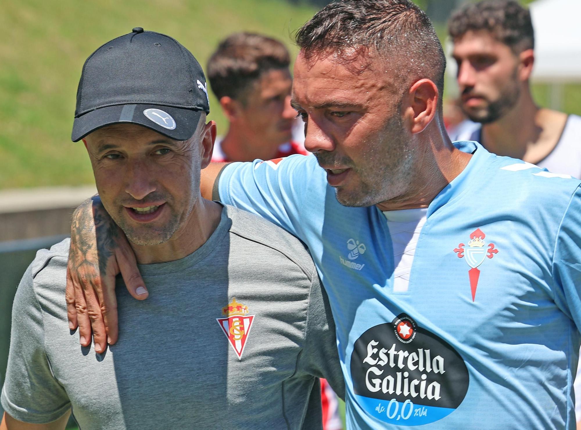 Las imágenes del amistoso Celta 2 - 1 Sporting de Gijón, en Afouteza