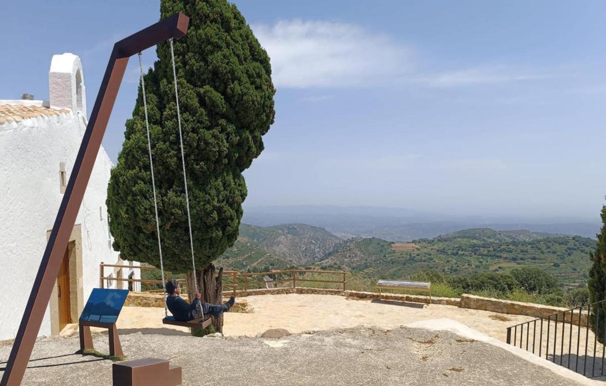 Recreación del mirador en la Serratella.