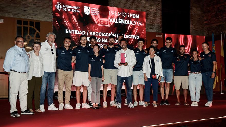 La Escola Municipal de Vela de València, referente del deporte popular en los Premios FDM