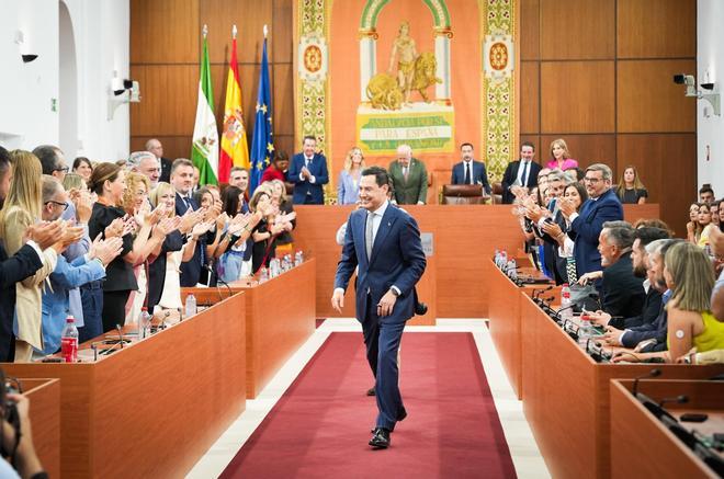 Juanma Moreno nombra su primer gobierno de coalición con Vox: continuidad y perfiles con peso político