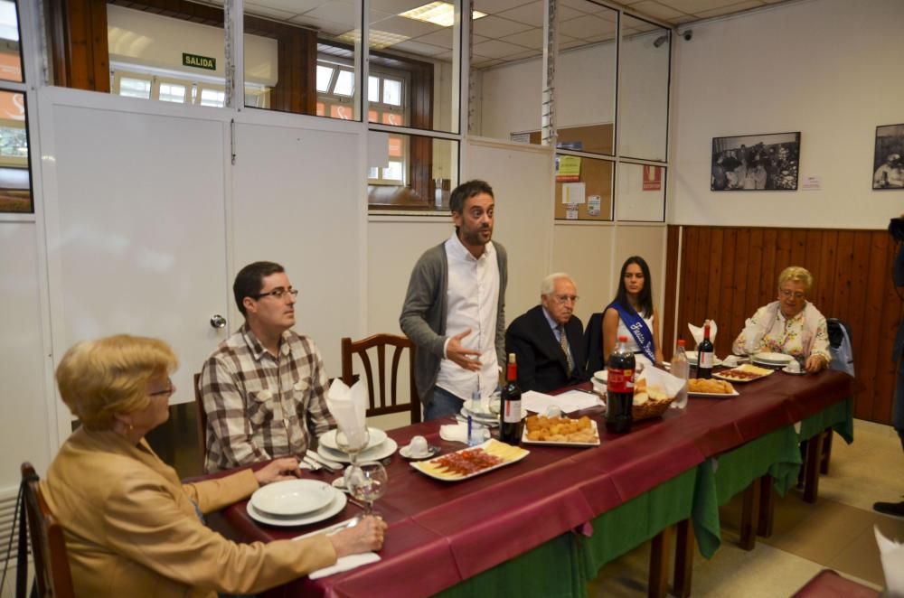 Comida solidaria por las fiestas del Rosario