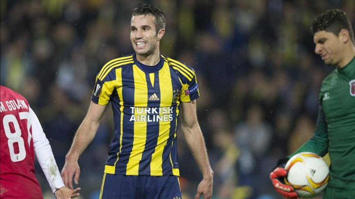 Van Persie está arrepentido de su fichaje por el Fenerbahçe