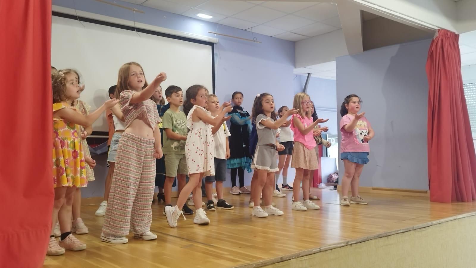 El Colegio Público El Plaganón de Sebares celebra su 50 aniversario