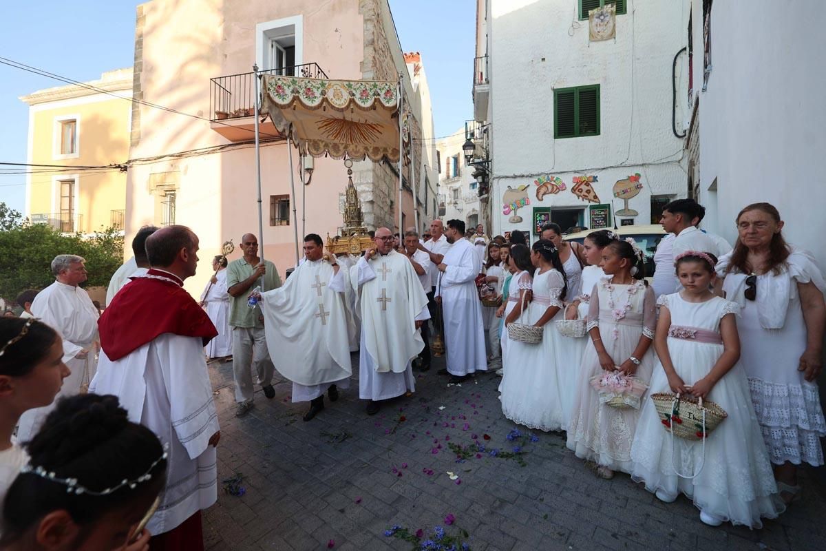 Todas las imágenes del Corpus Christi en Ibiza