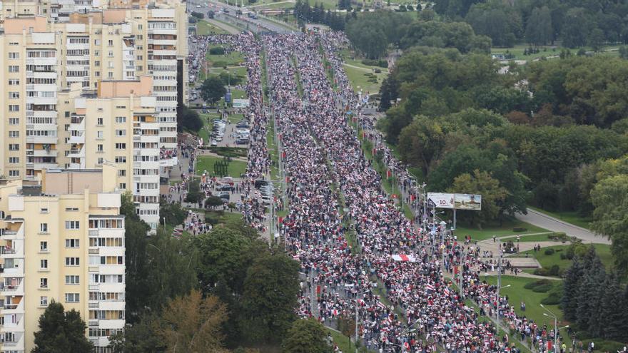 Un aspecto de la manifestación de Minsk contra Lukashenko.