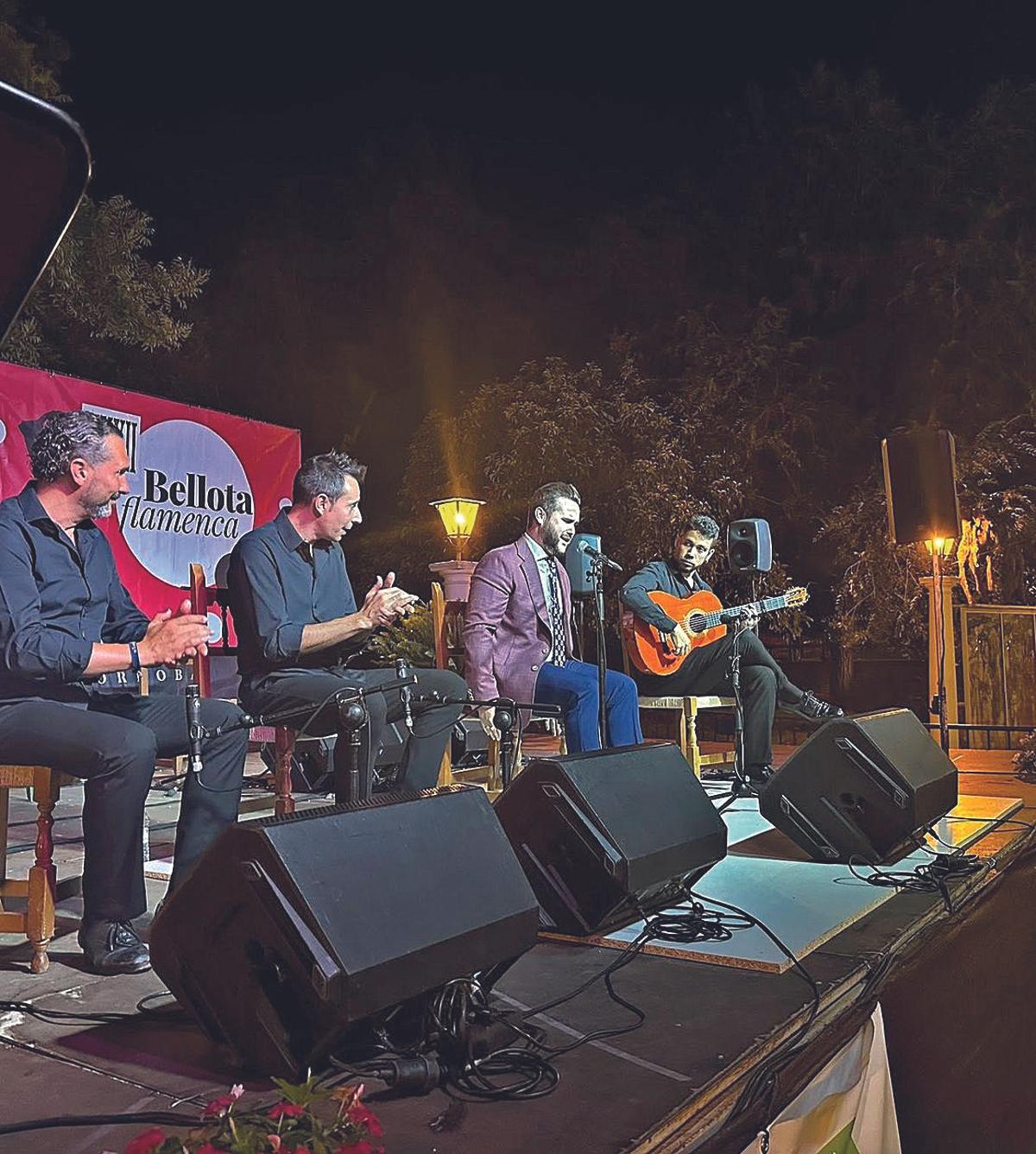El cantaor Bernardo Miranda, en la Bellota Flamenca de El Viso, en 2025.