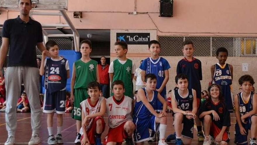 La cantera del baloncesto se da cita en Salesianos - Faro de Vigo