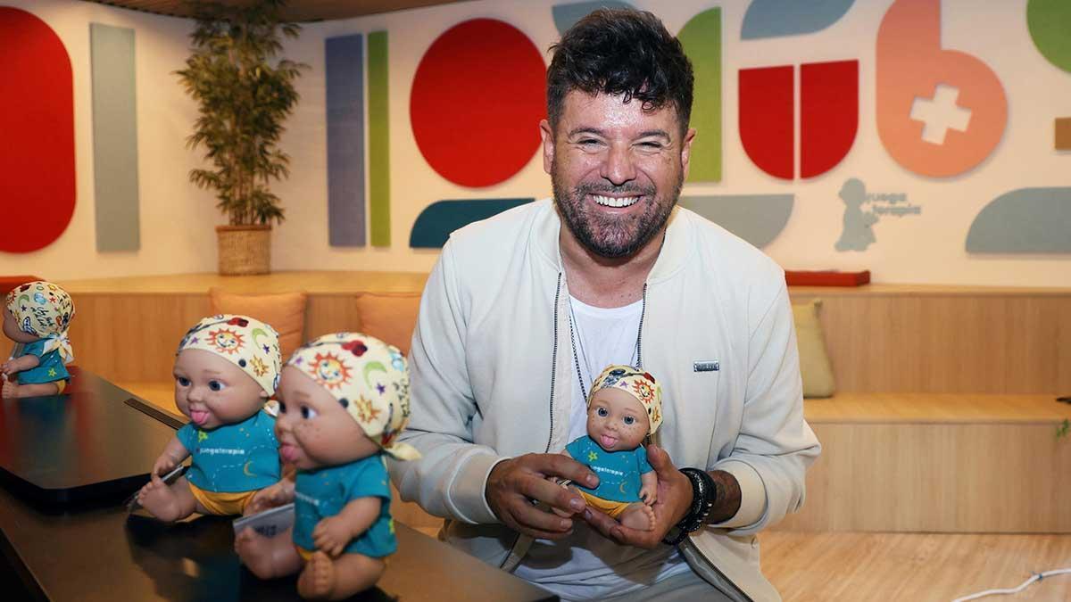 El cantante Pablo López, en la presentación de su propio Baby Pelón, en el Club Juegaterapia, el viernes pasado.
