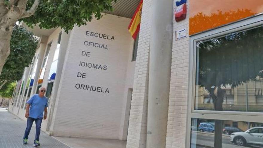 Imagen de la Escuela Oficial de Idiomas, en la calle Príncipe de Asturias