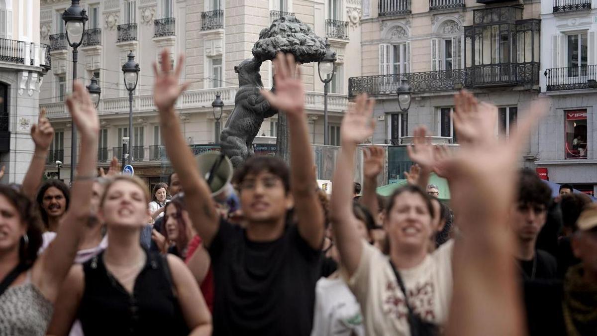 Sánchez presiona ante la votación del decreto de vivienda: “Tendrán que elegir si protegen a las personas o a los fondos buitre”