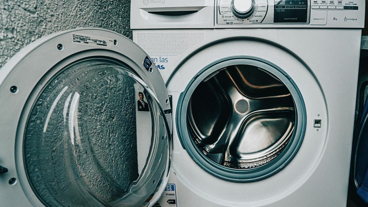 Cuidar la lavadora alarga su vida útil