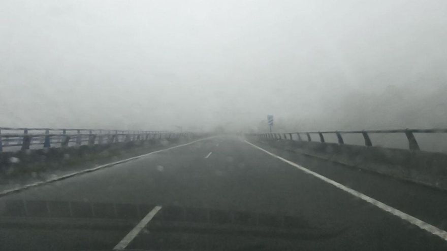 La niebla en la autovía de Morrazo.