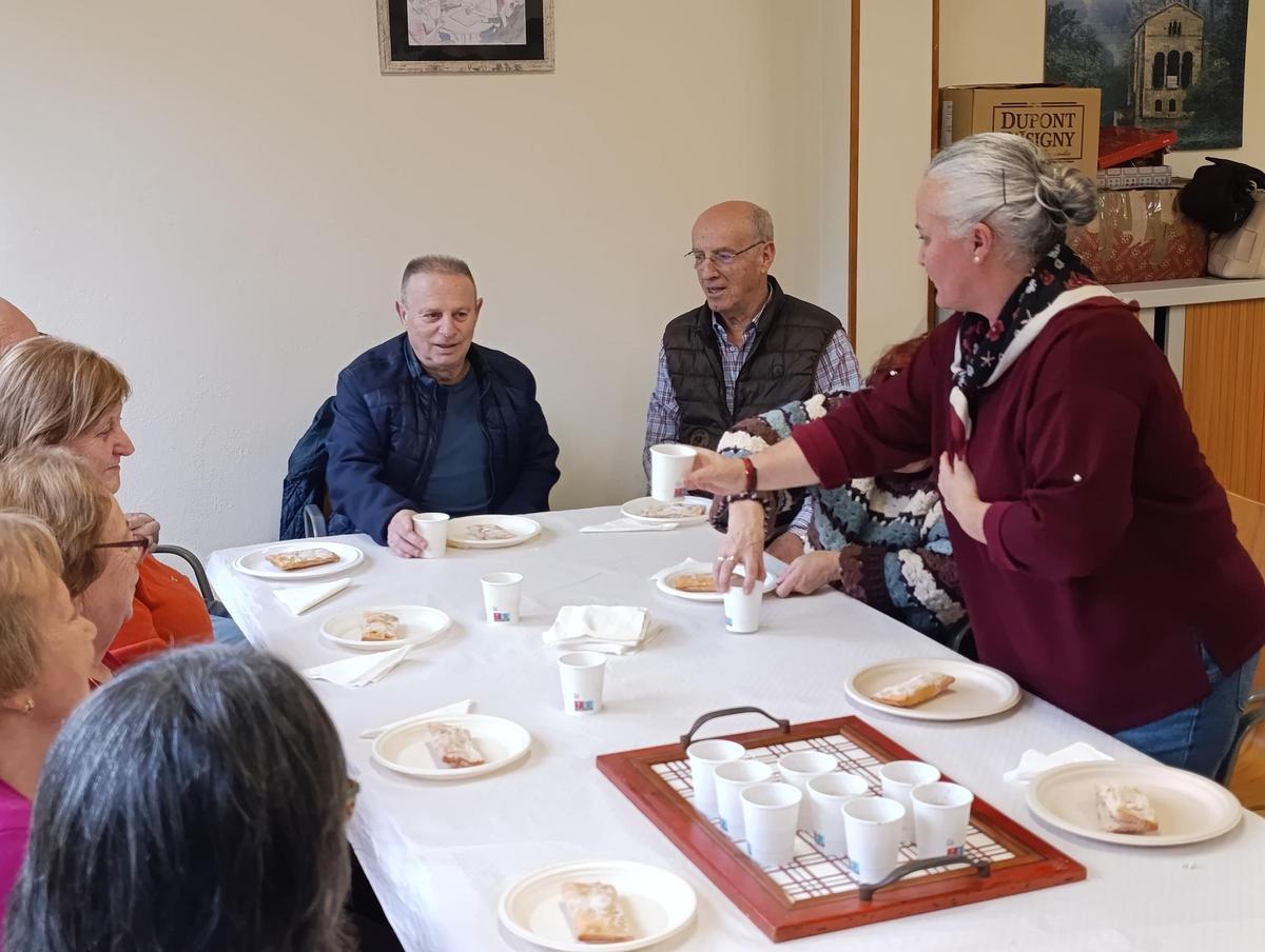 Villabona "se merienda" el "Antroxu" en Llanera