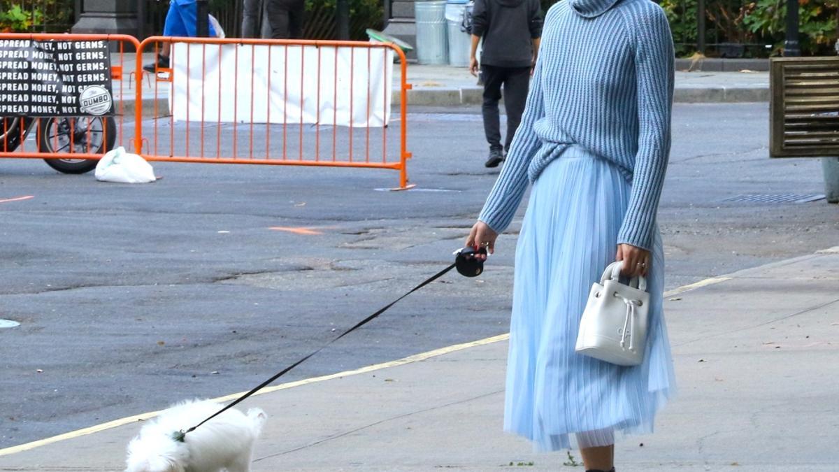 Falda de tul y botas militares, la combinación más extrema del otoño 'made in Olivia Palermo'