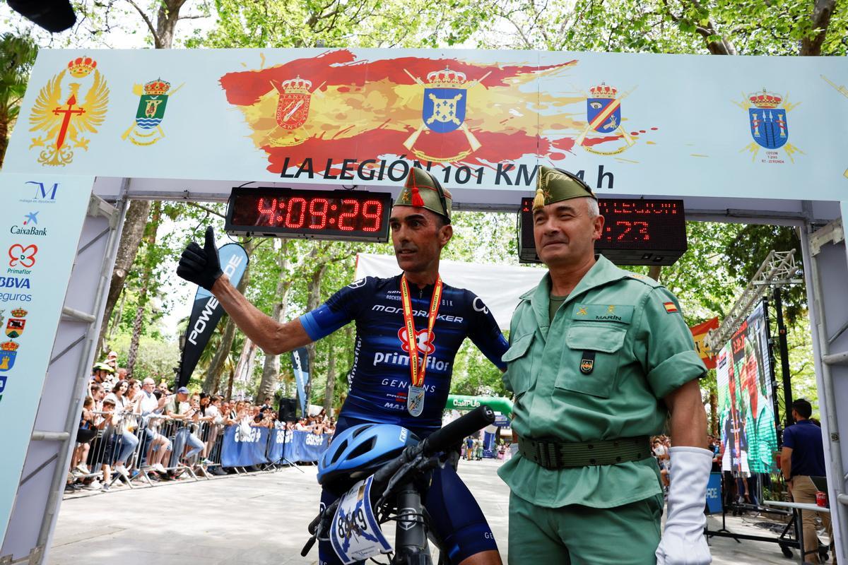 Las imágenes de la carrera 'Los 101 kilómetros de la Legión' de Ronda Las imágenes de la carrera 'Los 101 kilómetros de la Legión' de Ronda