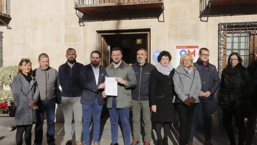 La oposición reclama un pleno extraordinario para frenar las obras en la calle Alfonso XII