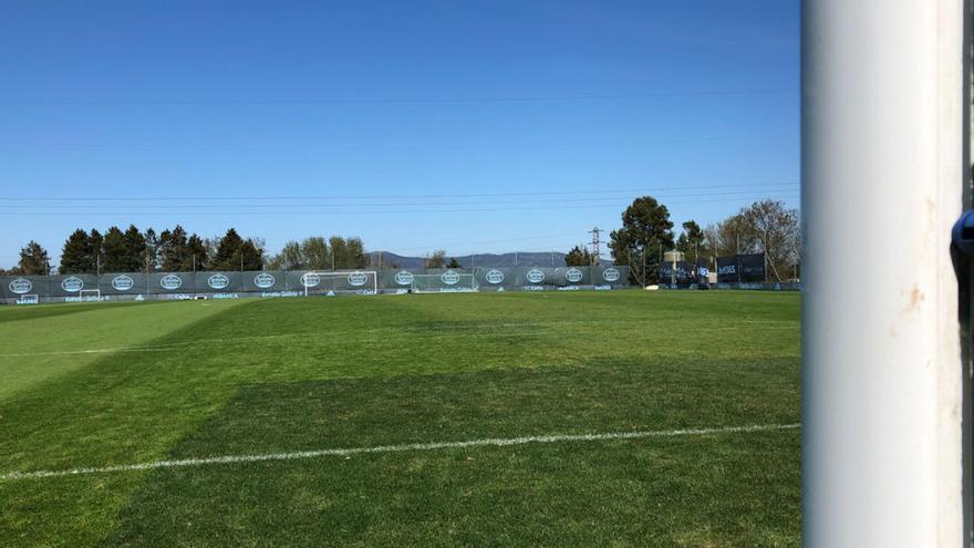 Imagen de los campos de A Madroa vacíos colgada por el Celta.