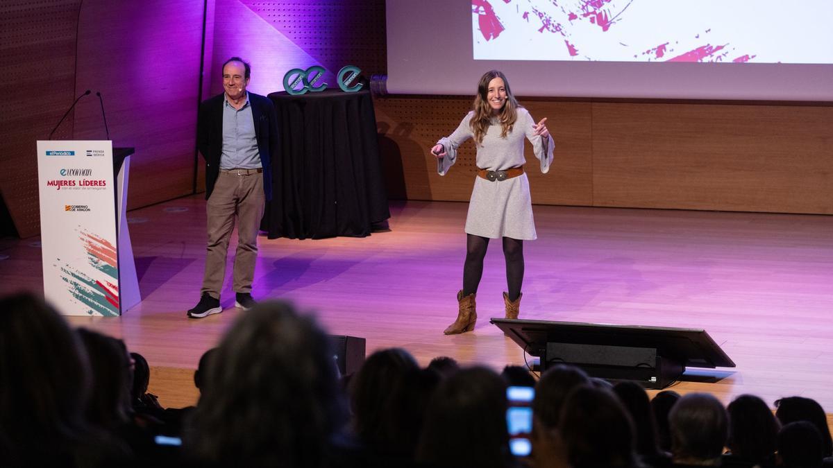 El equipo de Cambyo, Usoa Arregui y Alfredo Juliá, expertos en liderazgo.