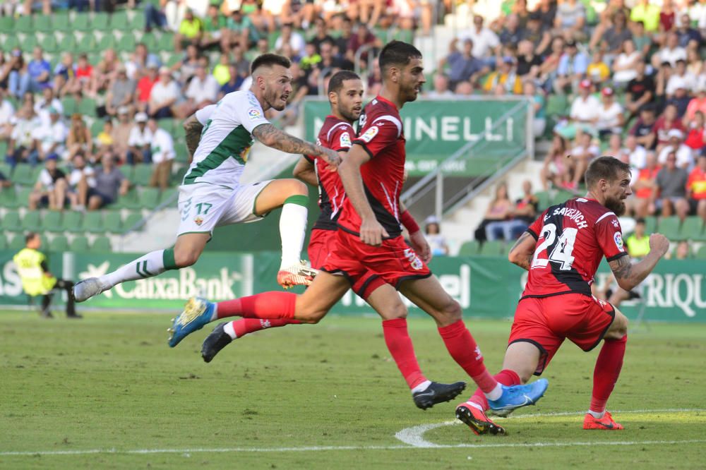 Elche y Rayo empatan en un gran partido