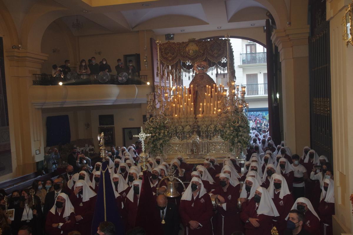 La Virgen de la O en la capilla de la Paloma.