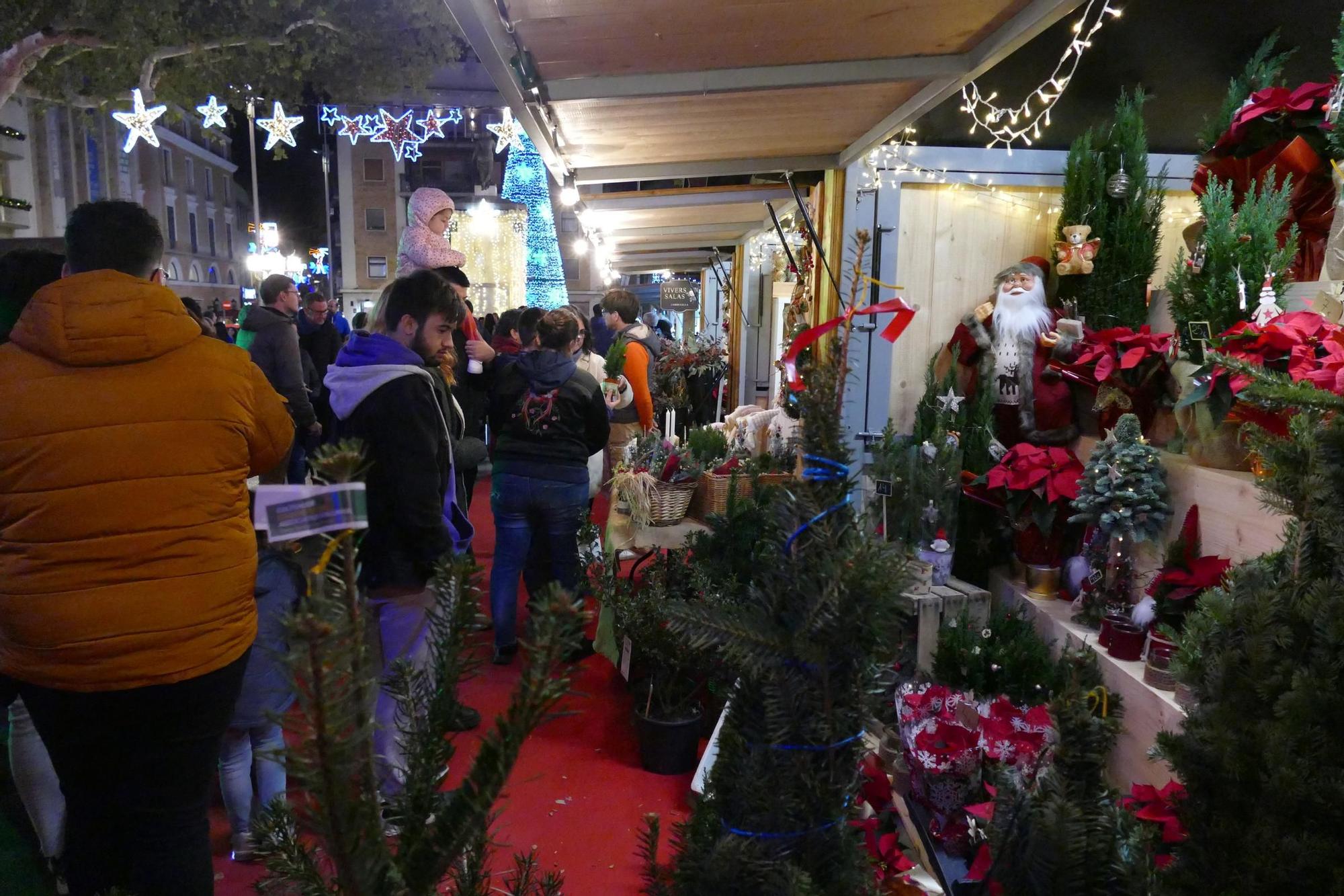 Figueres encén els llums de Nadal