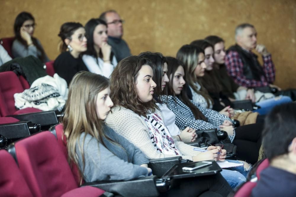 Mesa redonda 60 aniversario de los Tratados de Roma en el Aula Magna de la Facultad de Derecho