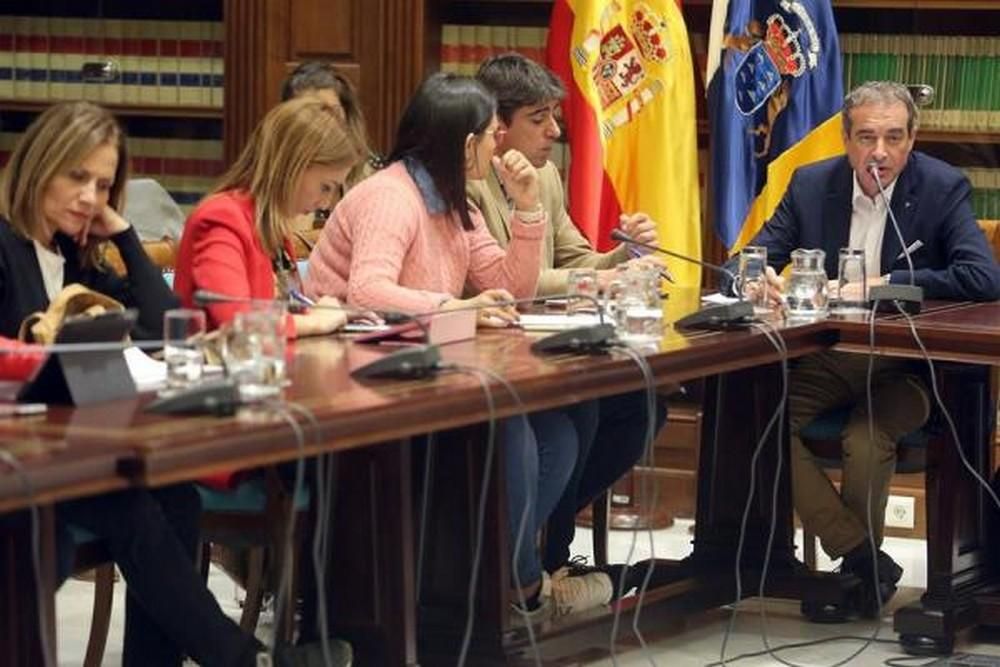 El nuevo administrador único de RTVC, Francisco Moreno, comparece en comisión parlamentaria