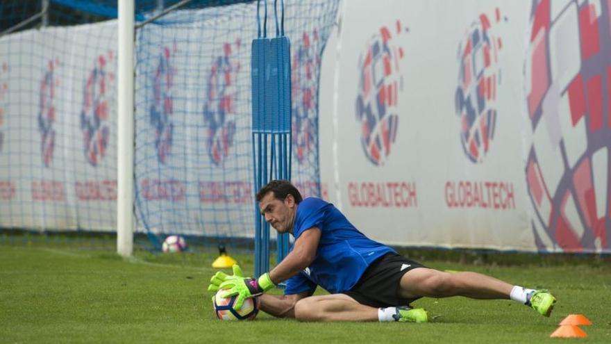 Esteban durante una sesión de entrenamiento de esta pretemporada. maría gómez