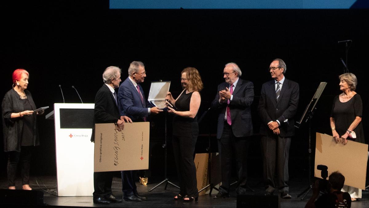 La Creu Roja Catalunya celebra els 150 anys amb una emotiva gala al Liceu