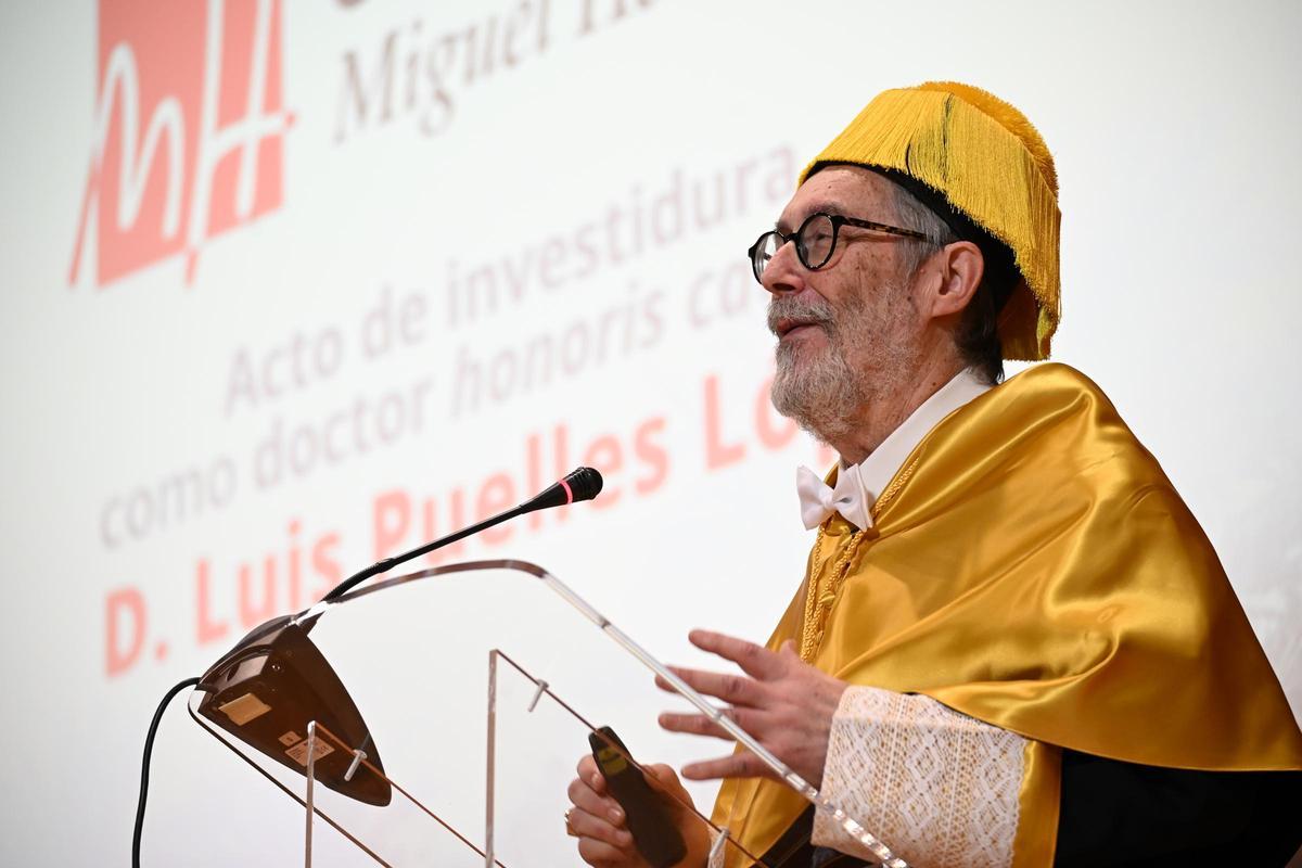 Así ha sido la ceremonioa de nombramiento como Doctor Honoris Causa al investigador Luis Puelles en la Universidad Miguel Hernández de Elche