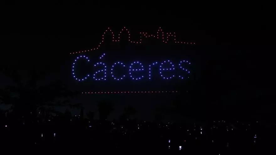 Cáceres 2031 llena el parque del Príncipe de público