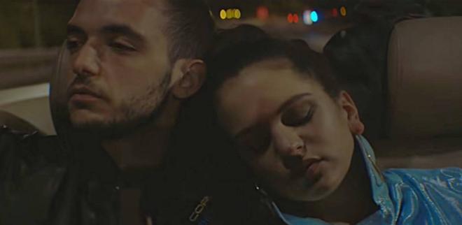 C.Tangana y Rosalía en el videoclip de 'Antes de morirme'
