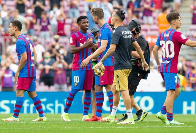 Las mejores imágenes del Barça - Levante: Ansu Fati, Depay, de Jong, Gavi, Nico...