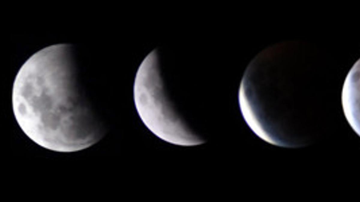 Varias imágenes del anterior eclipse lunar total, el 4 de marzo del 2007, visto desde Nairobi (Kenia).