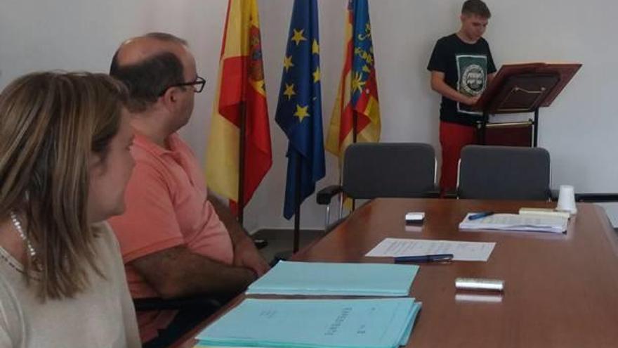 Pau Canet sustituye a Javier Dobaran como concejal de Compromís en Almiserà