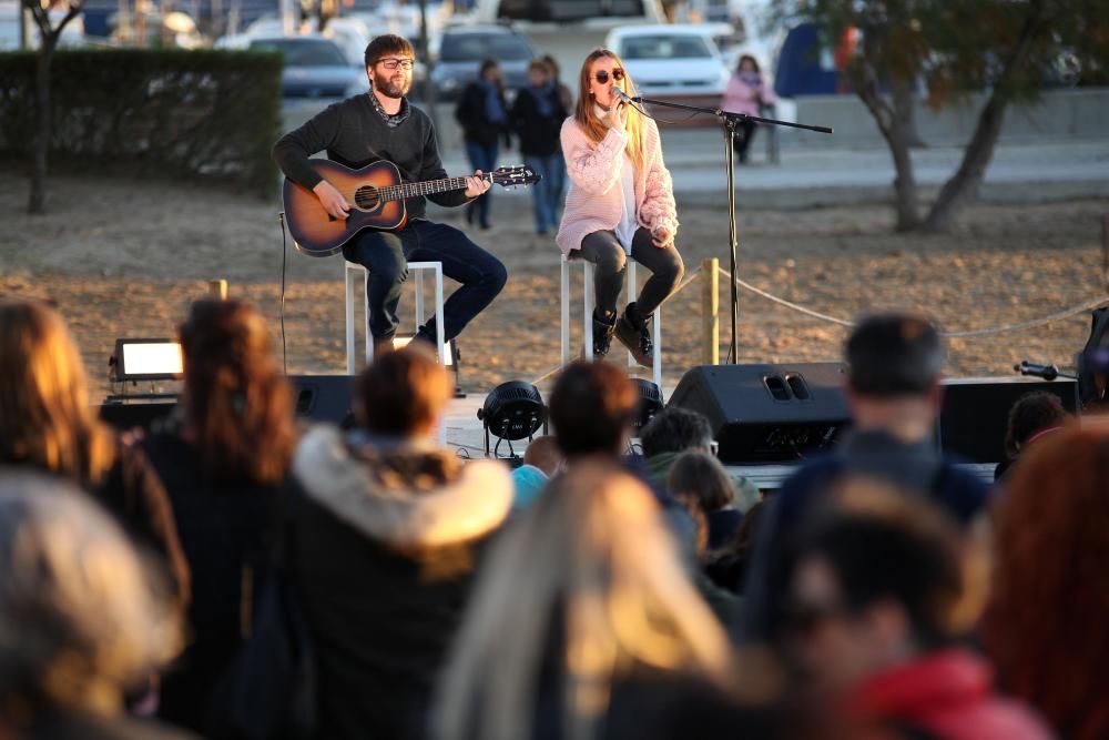 El Festivalet omple de ritme la platja de Roses