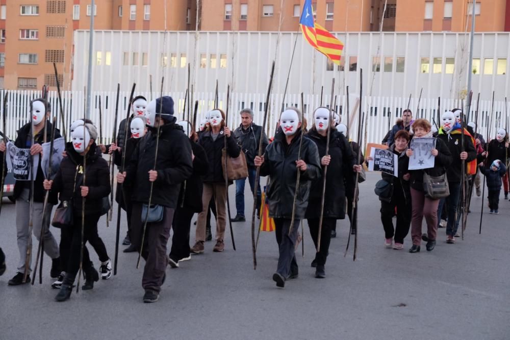 Manifestació a Figueres contra el Judici de l''1-O