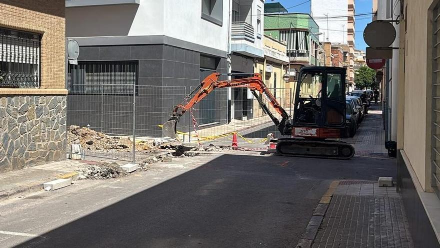 Una fuga de gas obliga a confinar varias viviendas del Port de Sagunt