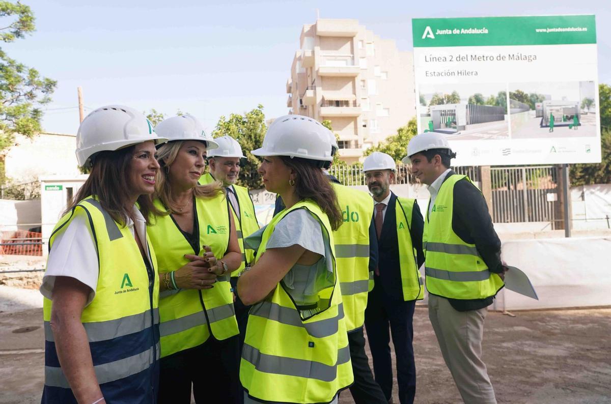El presidente de la Junta de Andalucía, Juanma Moreno, preside el acto de inicio de obras de la línea 2 del metro de Málaga al Hospital Civil, en el tramo Hilera-Eugenio Gross